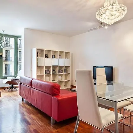 Canela Homes Universitat Барселона
