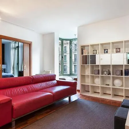 Canela Homes Universitat * Барселона